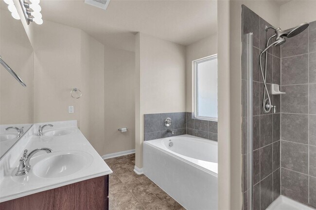 Building Photo - 15003 Winter Valley Ct