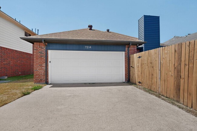Building Photo - 7314 Gillon Dr