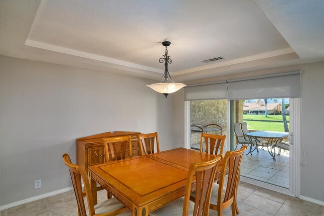 Building Photo - 231 Cam Arroyo S