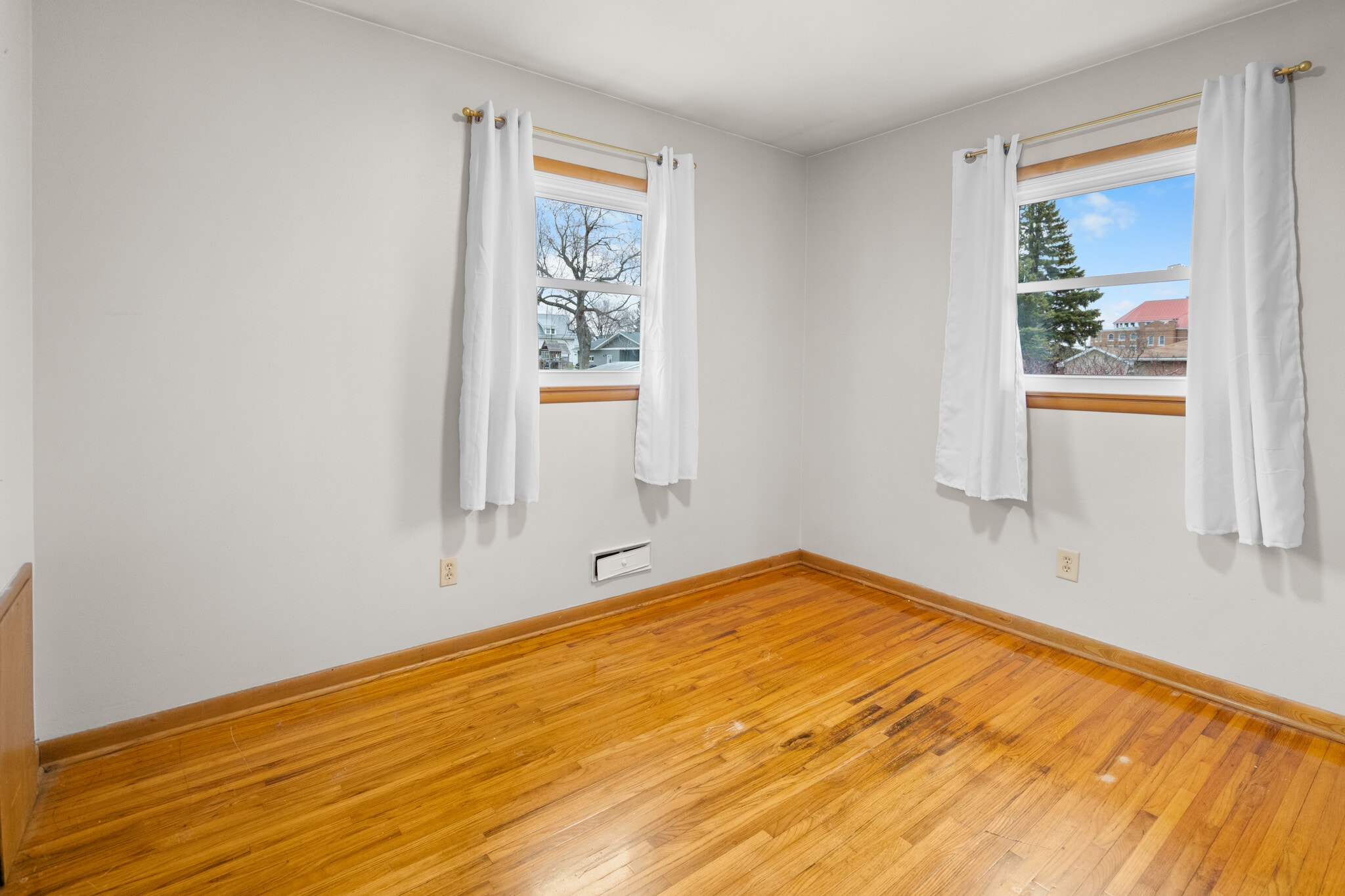 Building Photo - 124 Blaine Rd