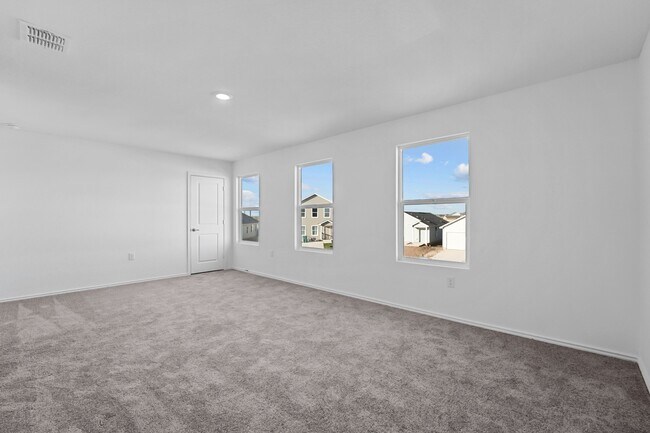 Building Photo - 910 Stricker Path