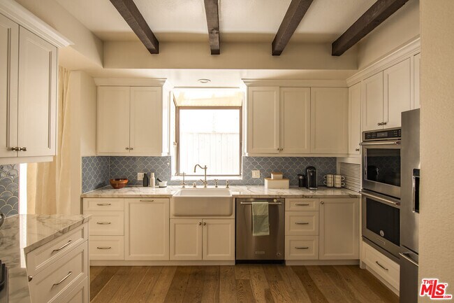 Building Photo - 1248 23rd St