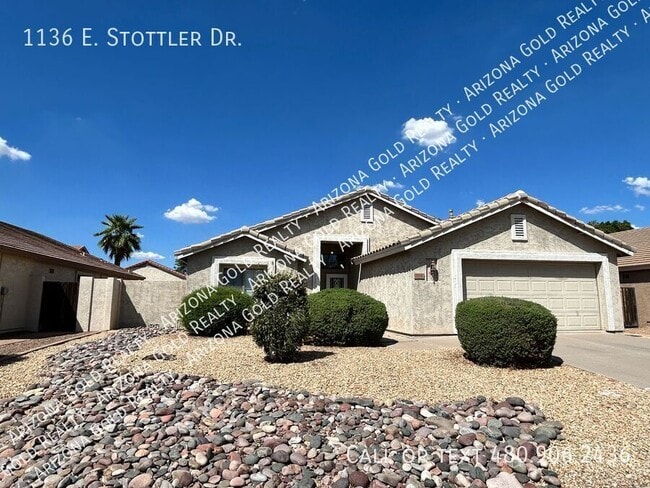 Building Photo - 1136 E Stottler Dr