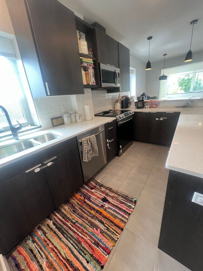 Building Photo - Available August 1st! - New Construction 3...