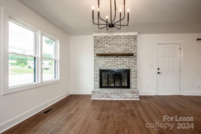 Building Photo - 4892 NC-16