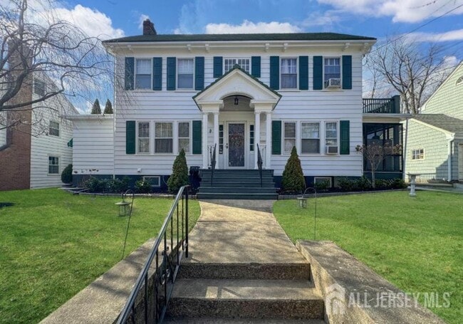 Primary Photo - 67 Pleasant Ave