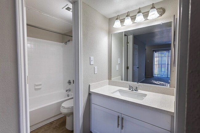 Building Photo - 1320 Farm to Market 1960 Bypass Rd E