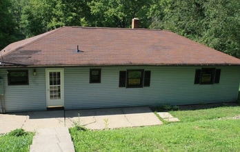 Building Photo - COMING SOON! This is a Lease-to-Own – Not ...