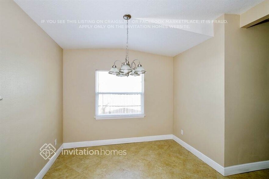 Building Photo - 3451 Australian Cir