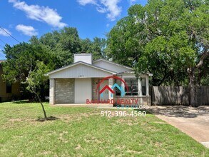Building Photo - Newly Remodeled 3 Bedroom, 1.5 Bath
