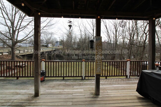 Building Photo - 68 4th St