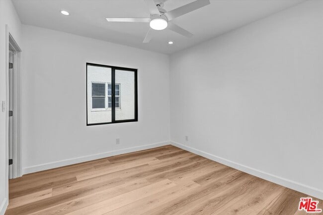 Building Photo - 616 N Vista St