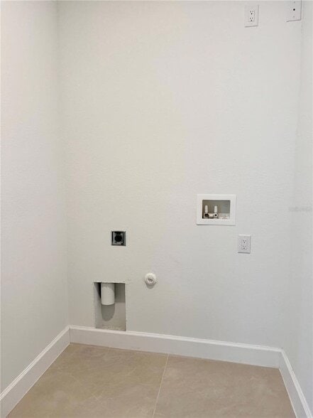 Building Photo - 13435 Bouvardia Ln