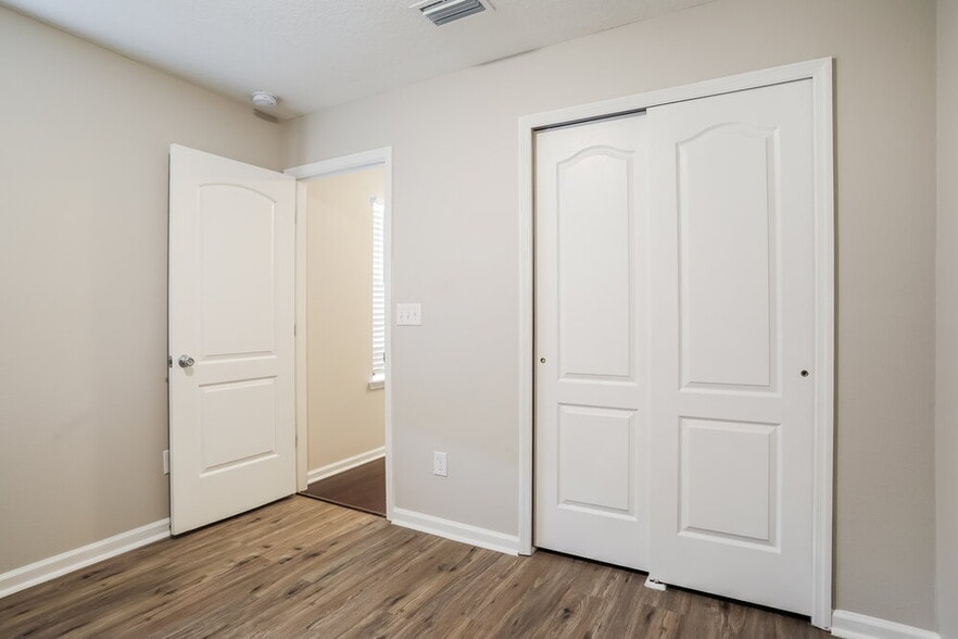 Building Photo - 1251 Nochaway Dr