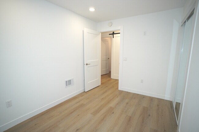 Building Photo - 1258 Idaho St