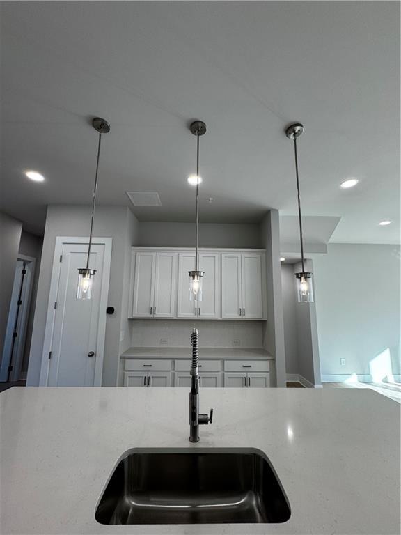 Building Photo - 2617 Camphor Xing