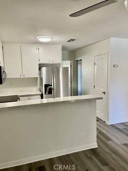 Building Photo - 74402 Abronia Trail