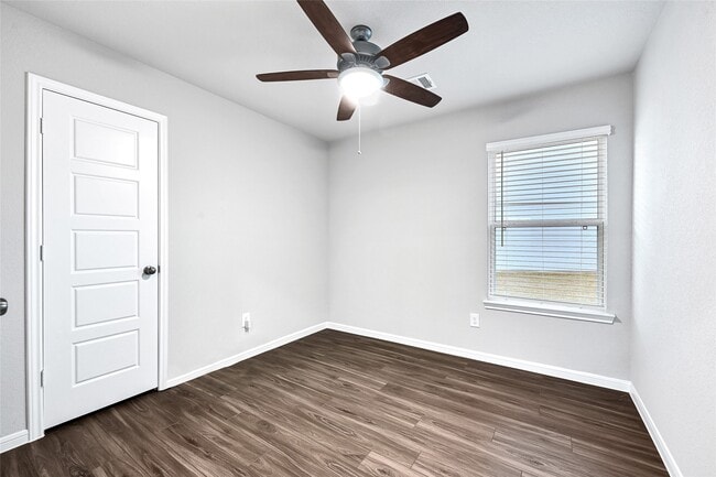 Building Photo - 15638 Buffalo Mdw Ct