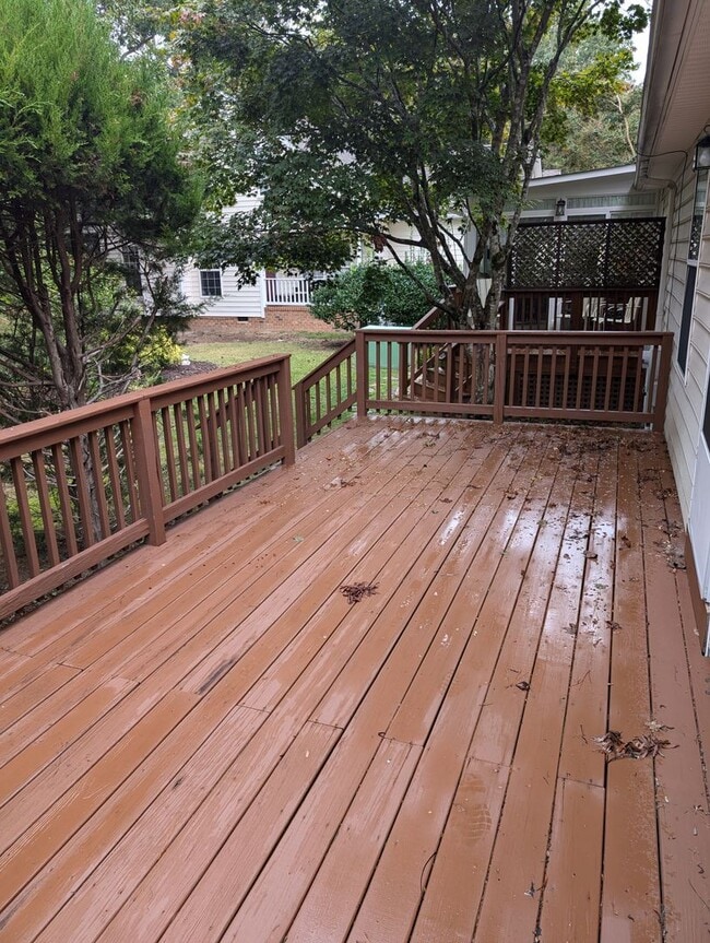 Building Photo - Spacious Home in Longhill Gate