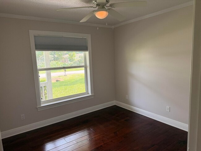 Building Photo - 8526 SW Westwood Ln