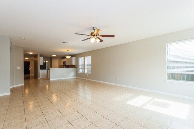 Building Photo - 15322 Key Crest Ln