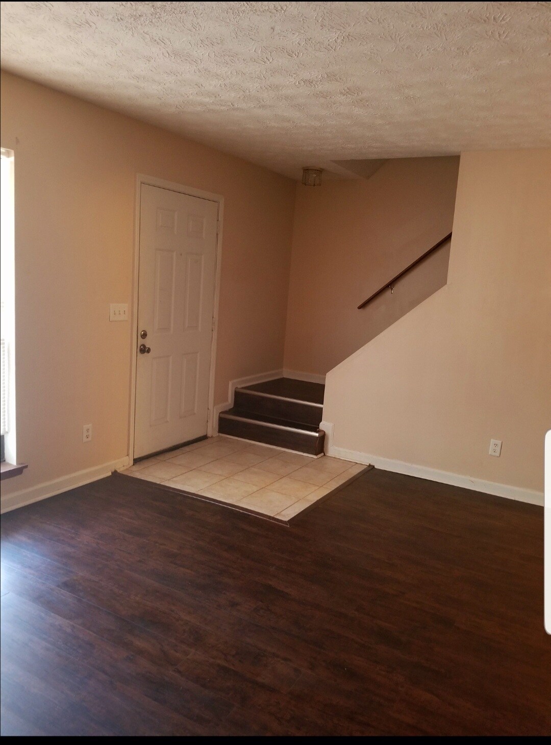 Building Photo - 2368 Wingfoot Pl