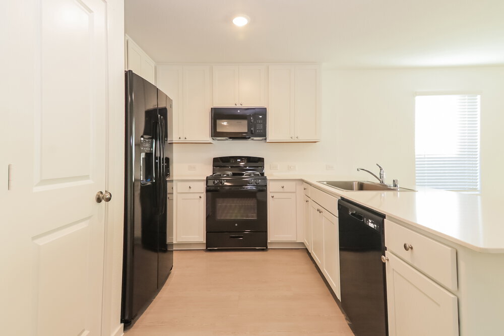 Building Photo - 5324 Agalinis Ave