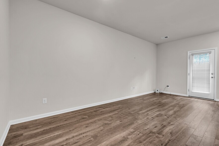 Building Photo - 19 Katherine Dr