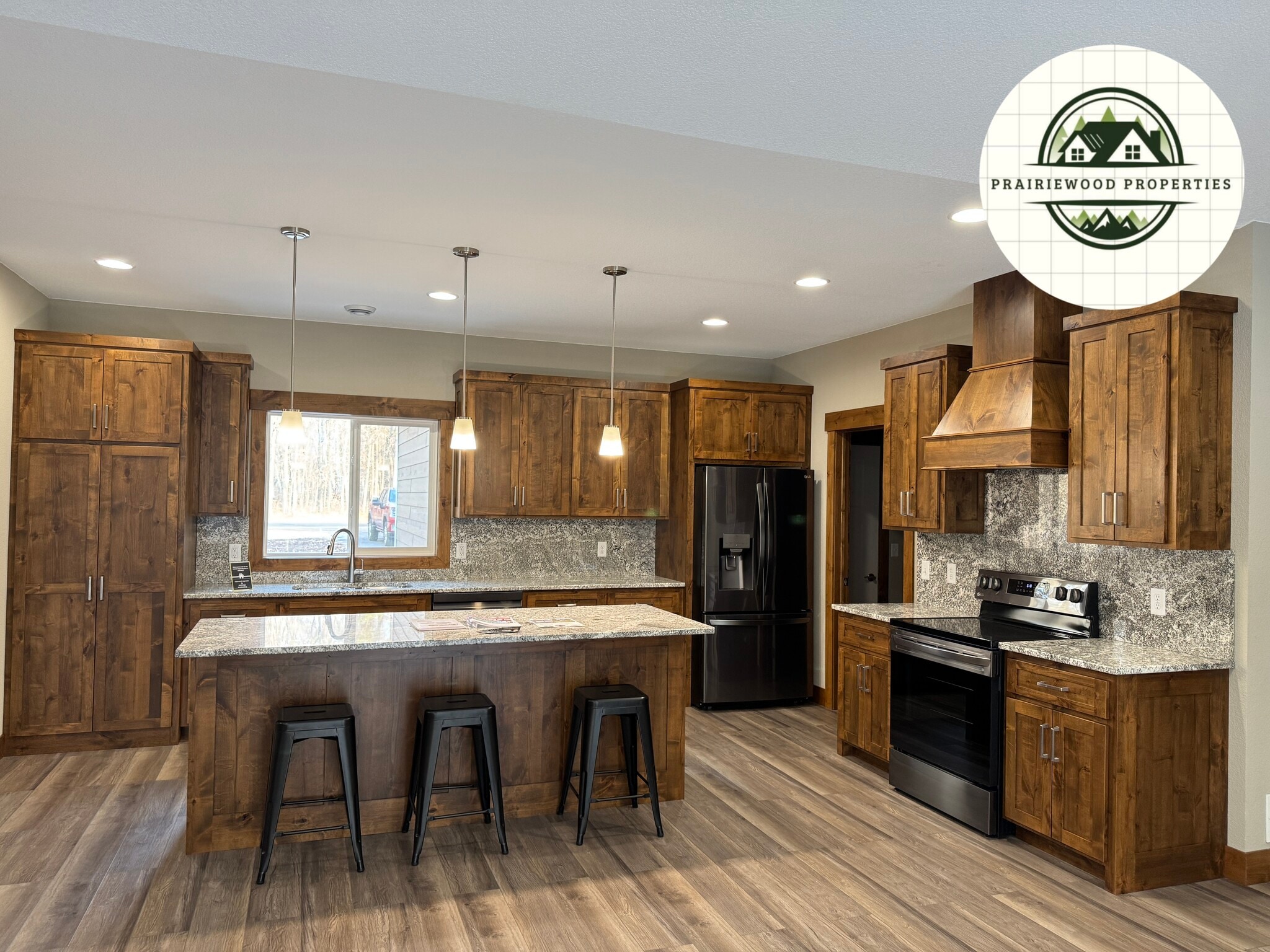 Building Photo - 11607 Forestview Dr