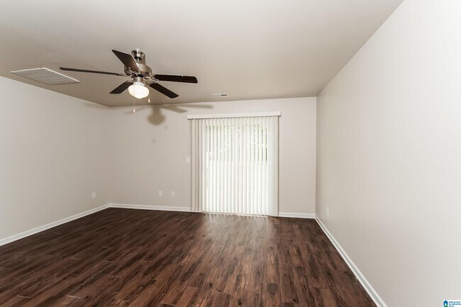 Building Photo - 308 Reed Way