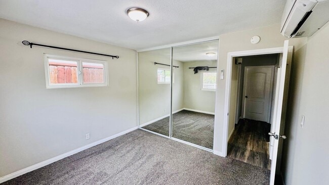 Building Photo - 803 Gamble St