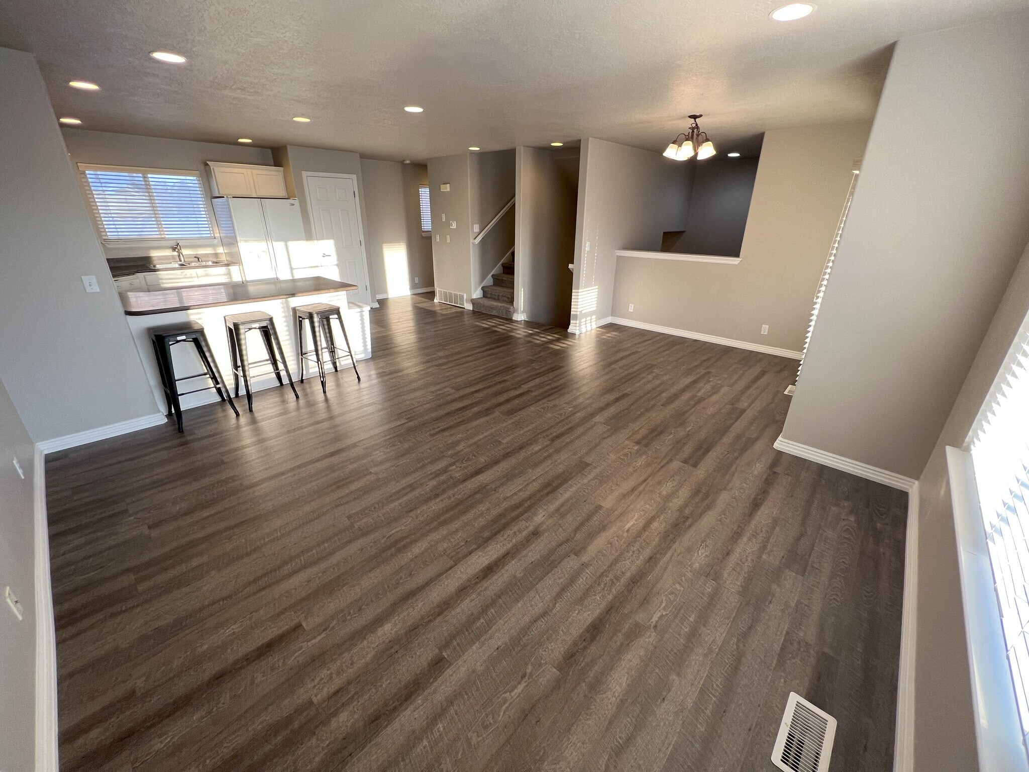 Living Room - 1251 Alpine Way
