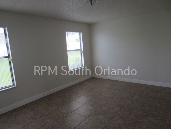 Building Photo - 2 bed 2 bath Kissimmee