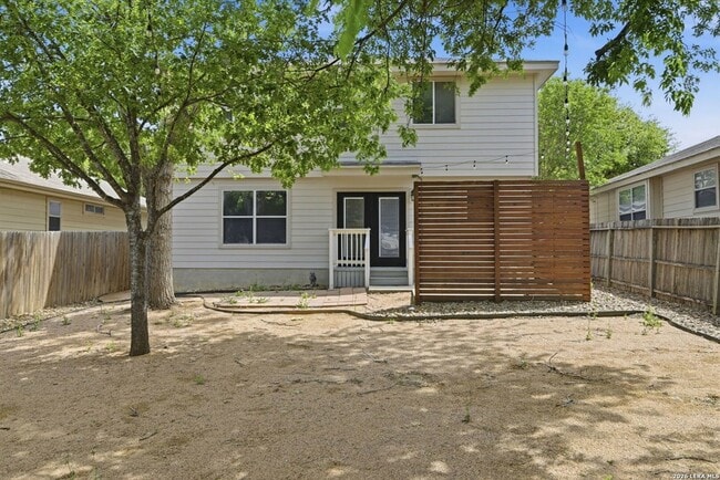 Building Photo - 655 Rattler Bluff