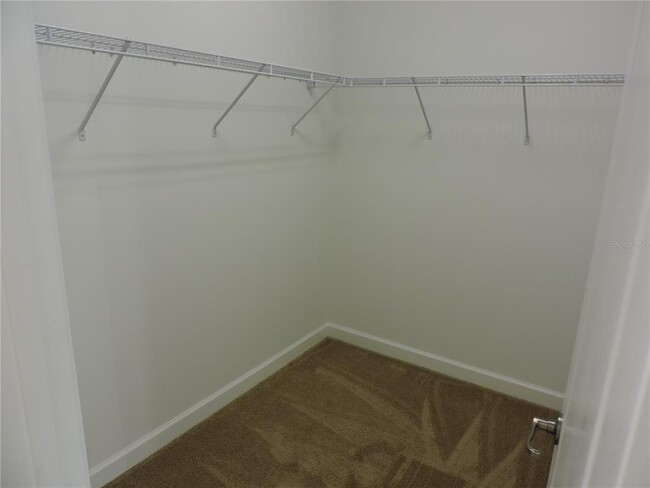 Building Photo - 2337 Aurelius Dr