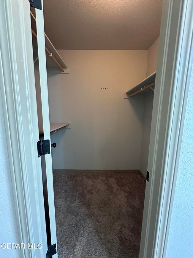 Building Photo - 4925 Vincent James St