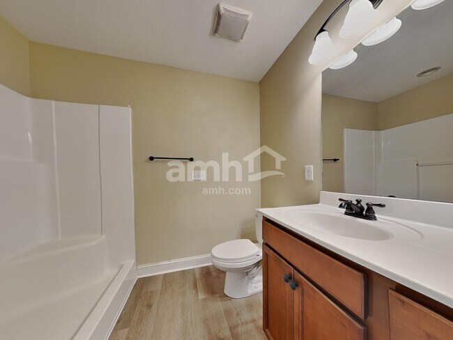 Building Photo - 7217 Deer Springs Way