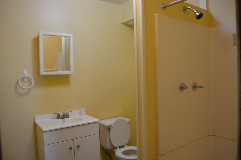 Building Photo - 1017 Park Ave