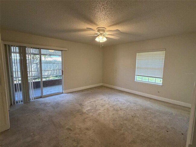 Building Photo - 14 Birdie Dr