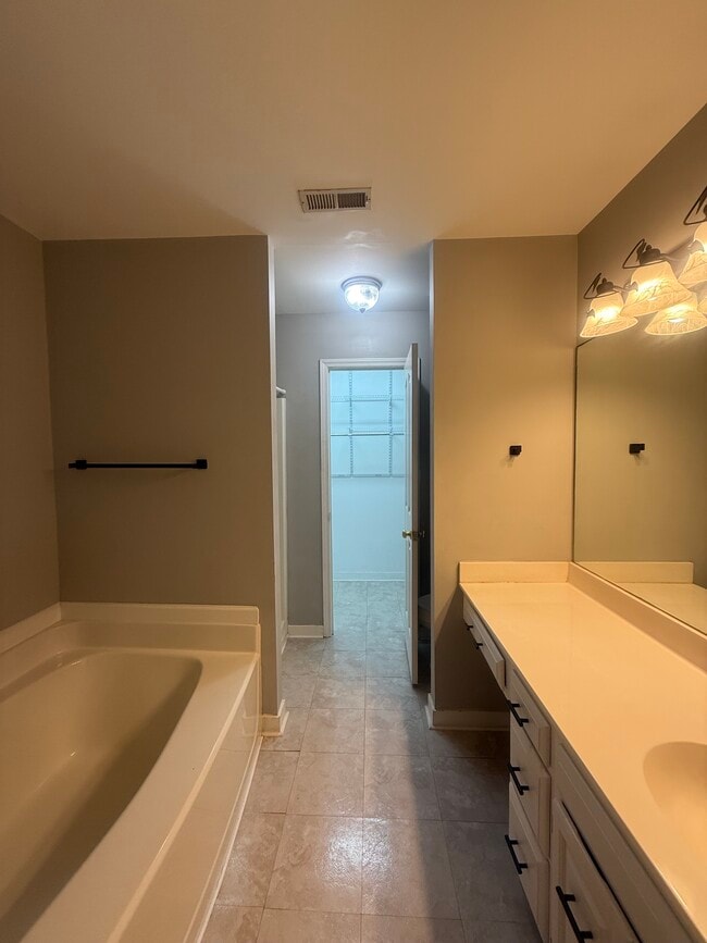 Building Photo - 4743 Morning Dew Ct