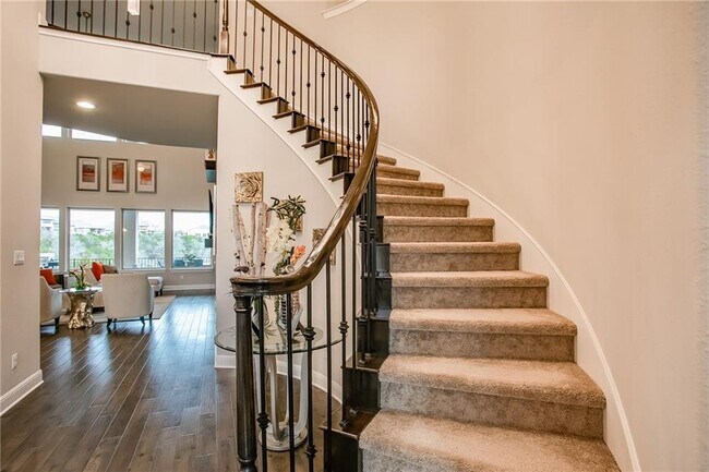 Building Photo - 2236 Long Bow Dr
