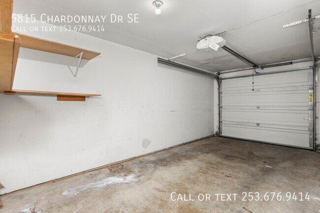 Building Photo - 5815 Chardonnay Dr SE