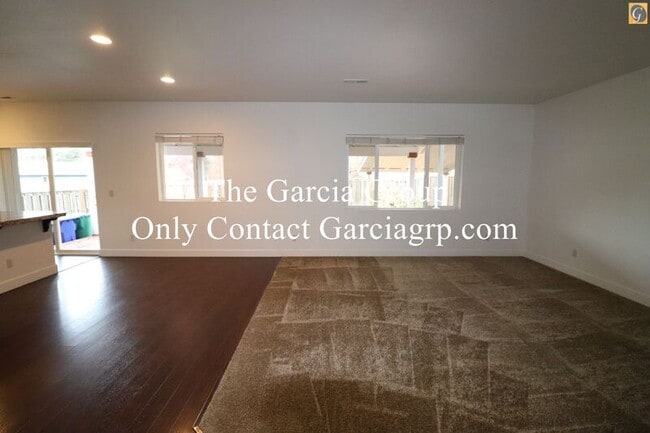 Building Photo - 1129 Lilac St