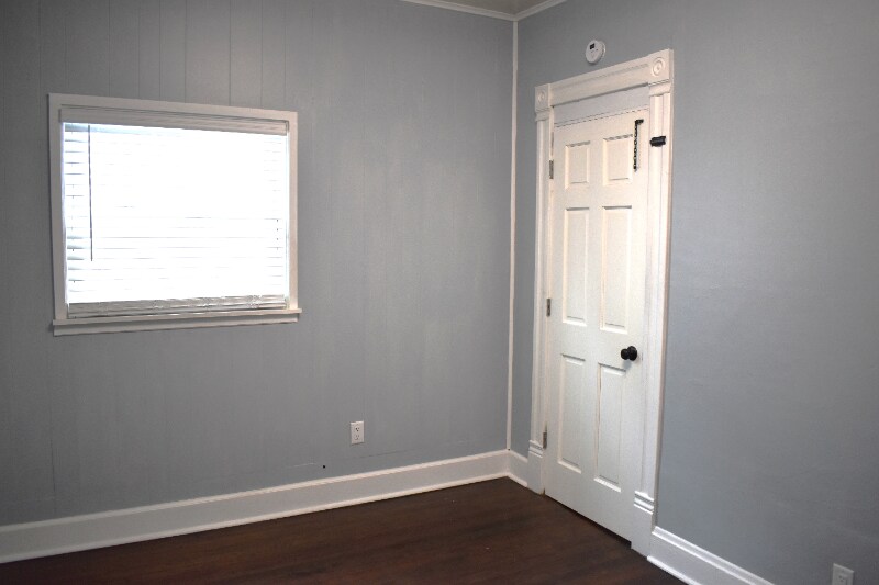 Building Photo - 6011 37th Ave