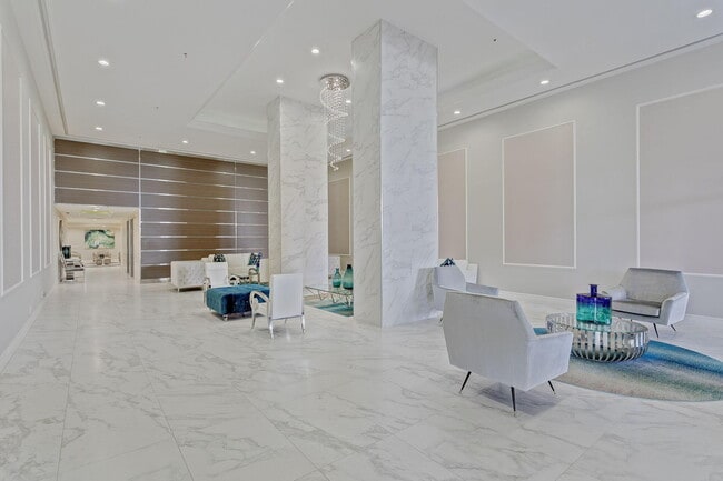 Building Photo - 5280 N Ocean Dr