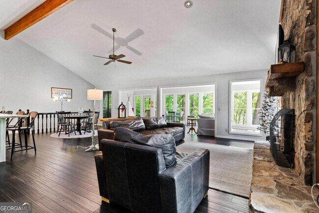 Building Photo - 180 Waterfront Dr