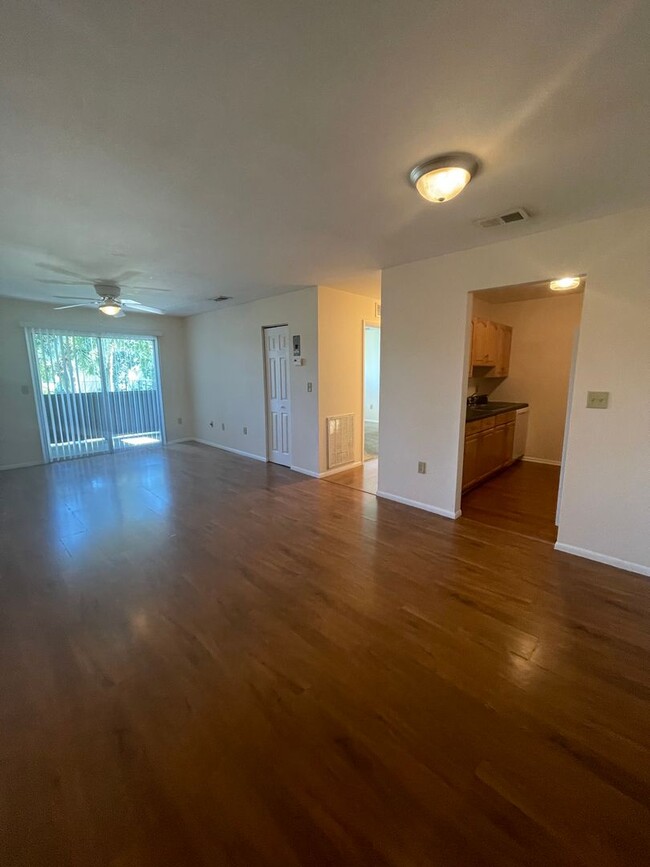 Building Photo - 2 Bed / 2 Bath Condo. In Altamonte Springs...