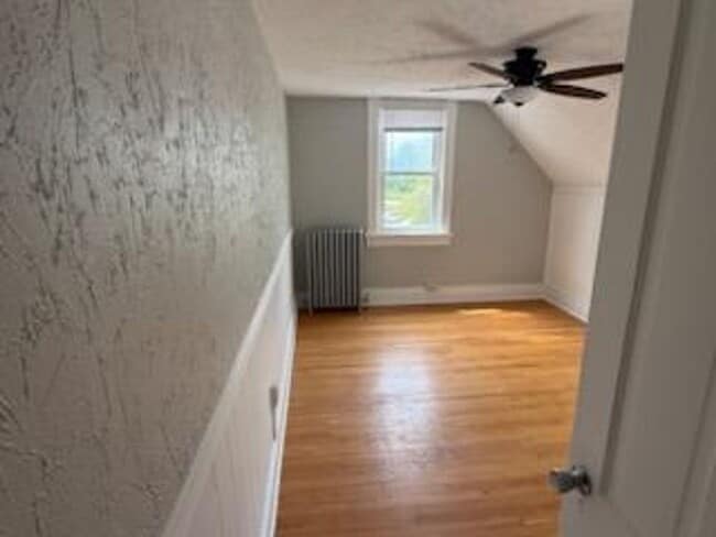 Building Photo - 5036 S 92nd St