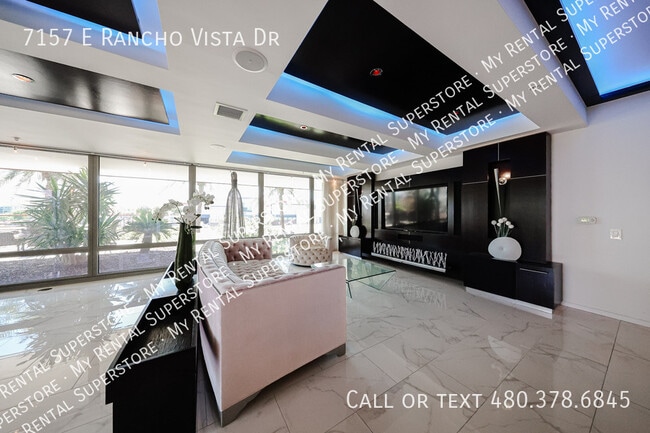 Building Photo - 7157 E Rancho Vista Dr