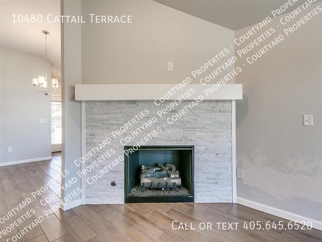 Building Photo - 10480 Cattail Ter